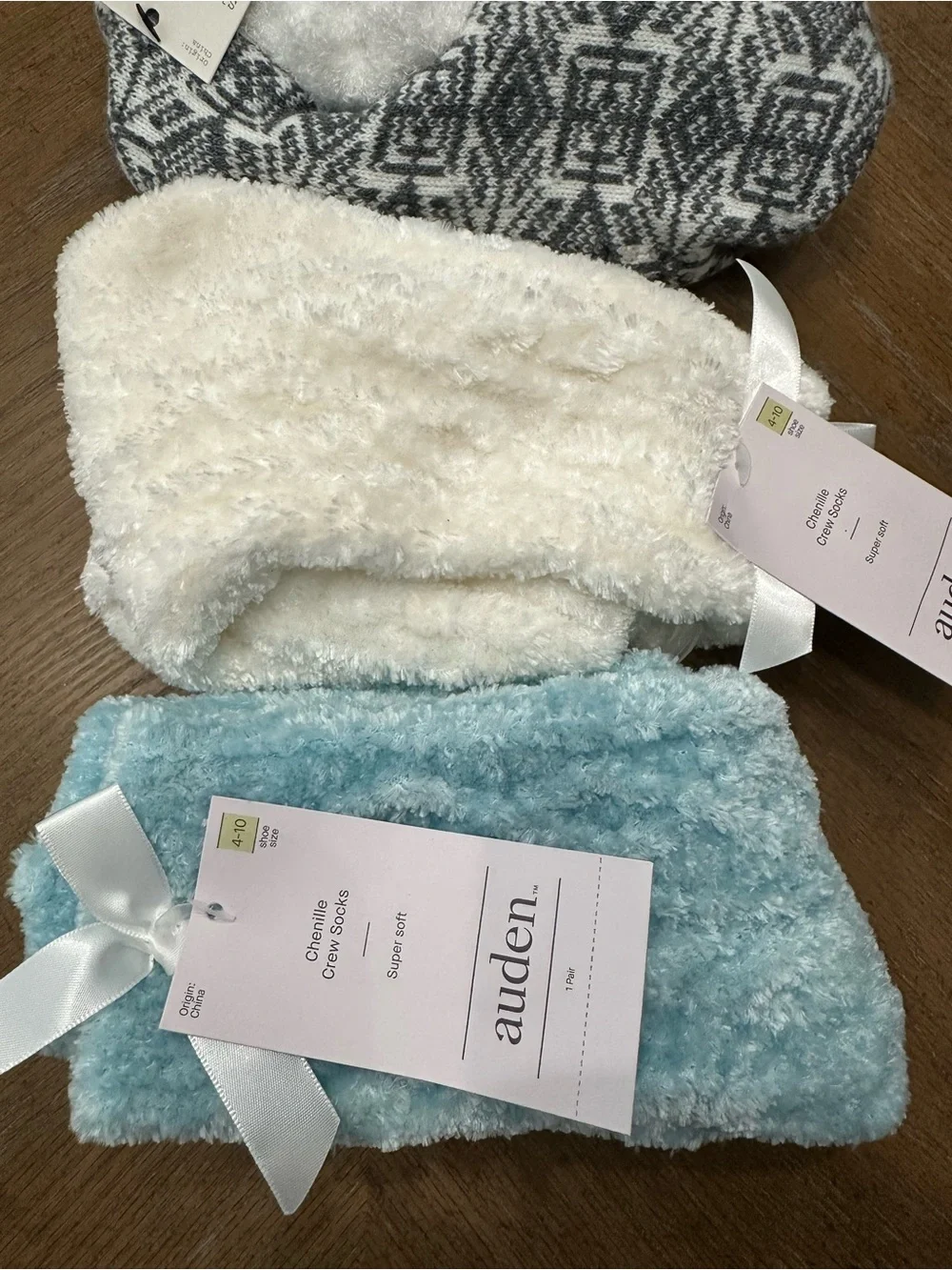 Women’s Chenille Crew Socks and Slipper Socks Lot NWT
